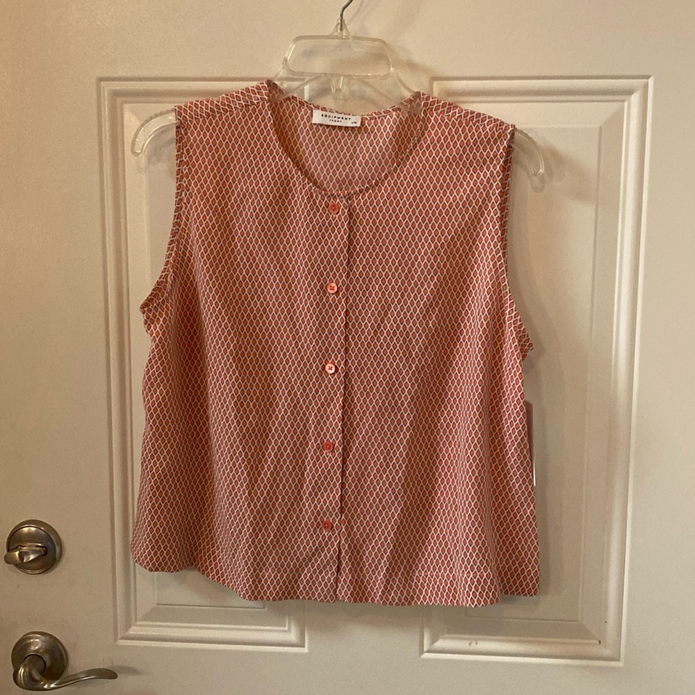 NWT Equipment FEMME, L/G, Color-Bright White-Sunkissed, 100% Silk, Beautiful top